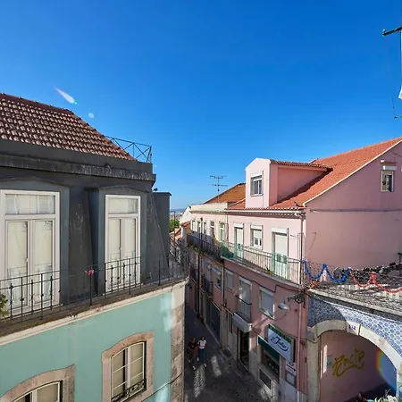 Apartament Elegant Riverview In Historical *