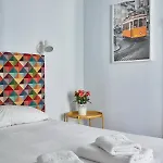 Elegant Riverview In Historical Apartamento