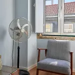 Elegant Riverview In Historical Apartamento