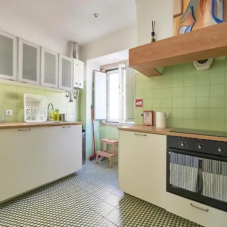 Apartamento Elegant Riverview In Historical *