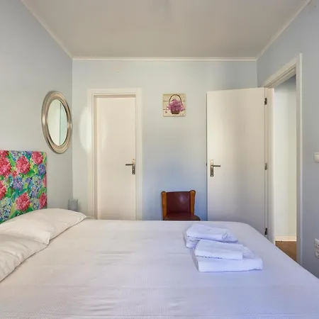 Elegant Riverview In Historical * Lisboa