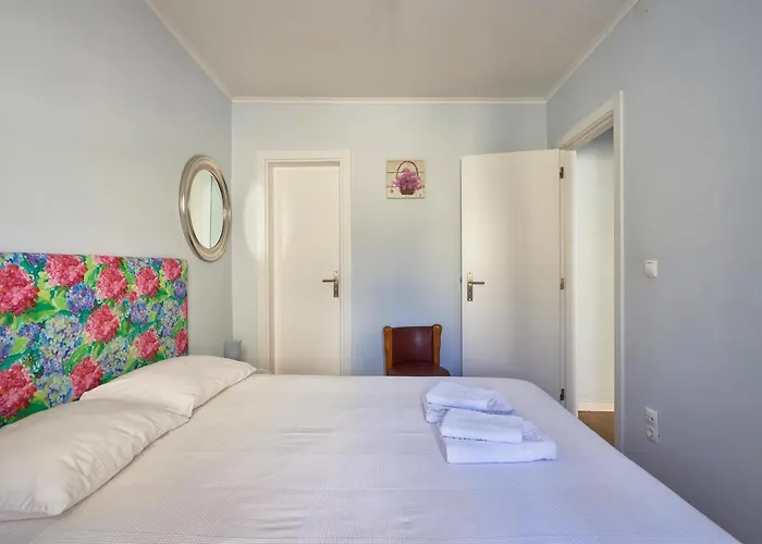 Elegant Riverview In Historical * Lissabon