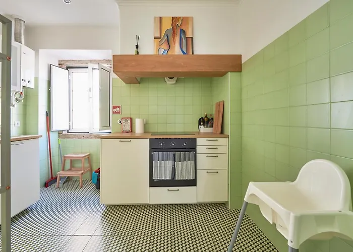 Elegant Riverview In Historical Lissabon